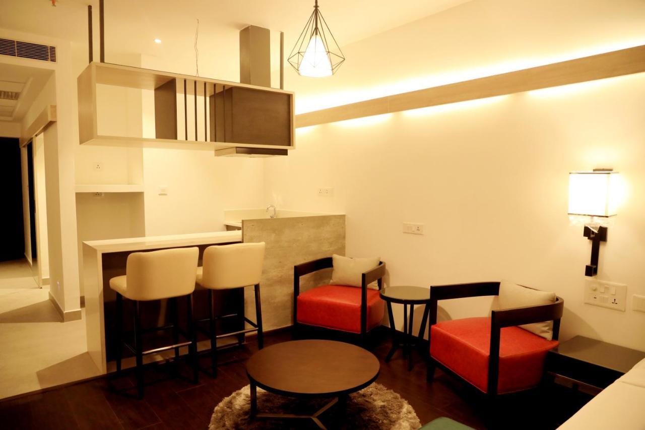 Hotel Deccan Serai Grande, Gachibowli, Hyderabad Exterior photo