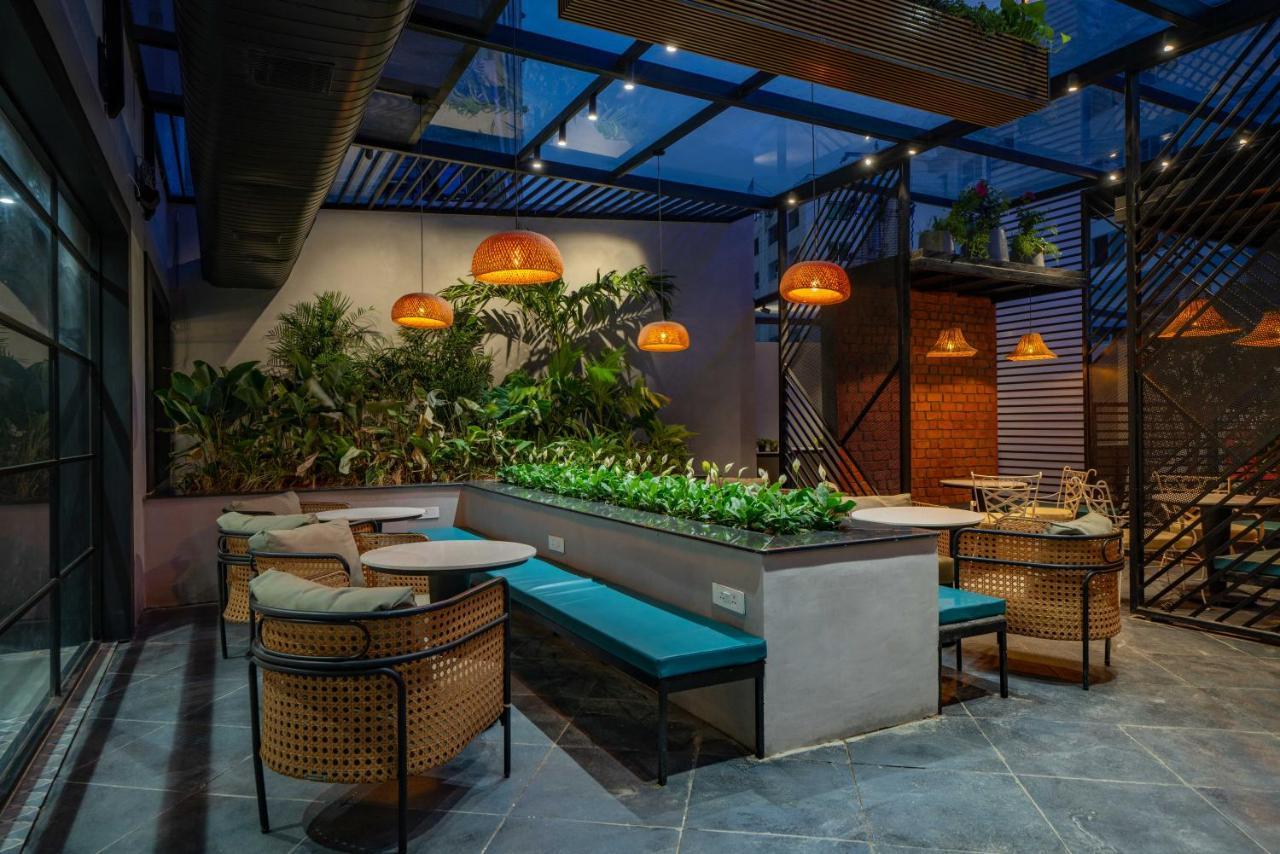 Hotel Deccan Serai Grande, Gachibowli, Hyderabad Exterior photo