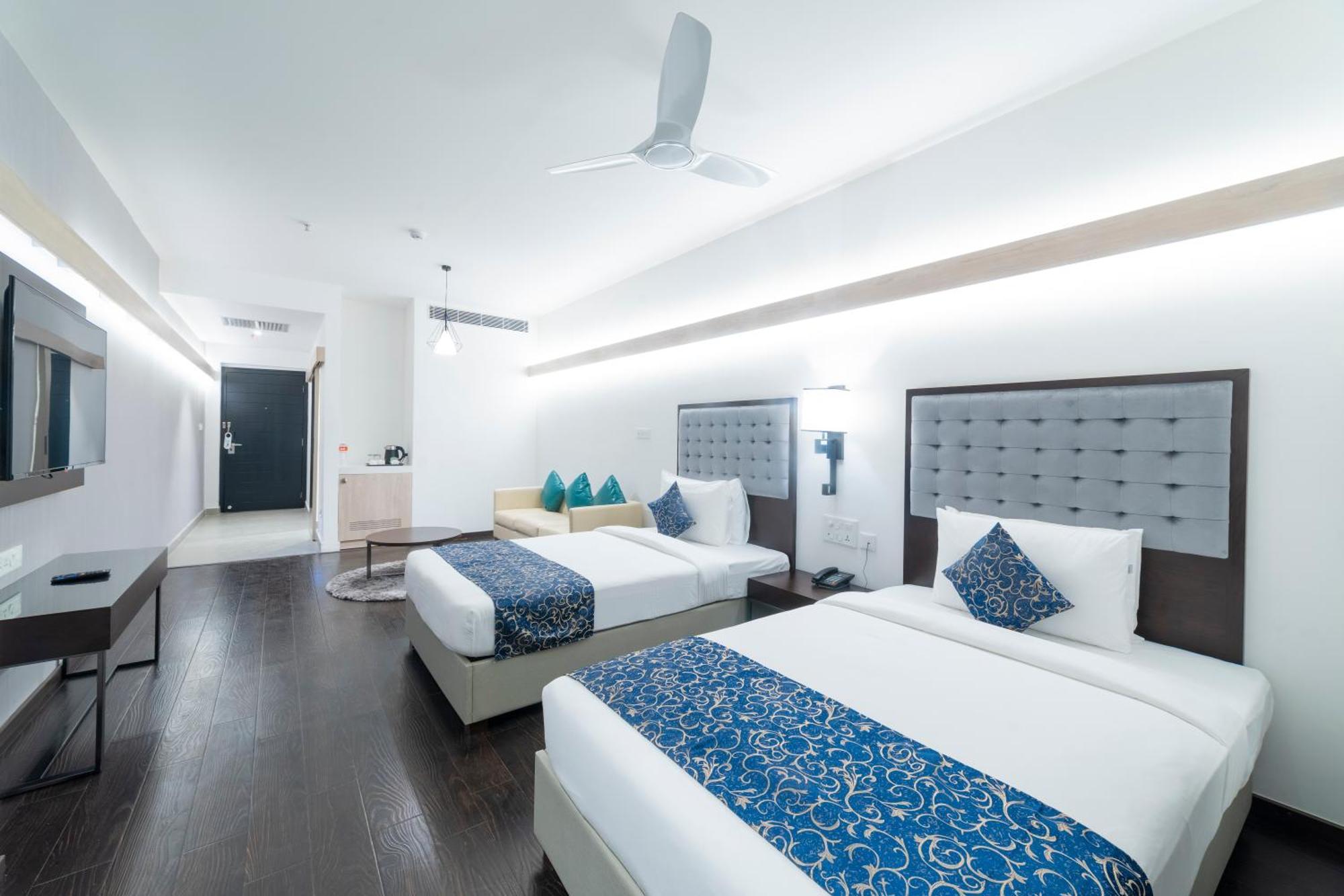 Hotel Deccan Serai Grande, Gachibowli, Hyderabad Exterior photo